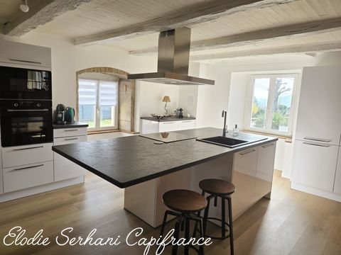   Maison de caract�re T6 d'environ 180m2 + 166m2 de grange � Montenois Maison - 6 pi�ce(s) - 180 m�