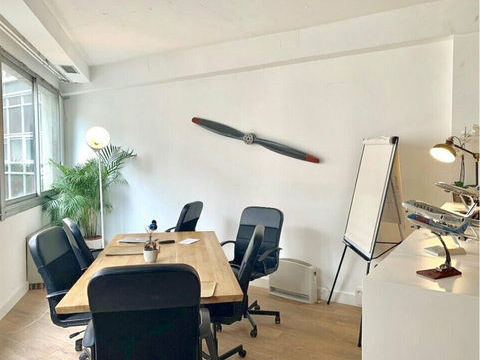 Bureaux de 65 m&sup2; &agrave; louer proche m&eacute;tros Poissonni&egrave;re et Ch&acirc;teau d'Eau, Paris 10&egrave;me 3300 75010 Paris