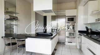  Villa � vendre 8 pi�ces 195 m�