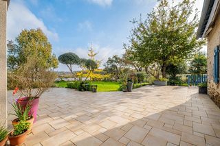  Maison � vendre 9 pi�ces 180 m�