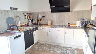  Maison � vendre 8 pi�ces 340 m�