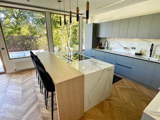  Maison � louer 7 pi�ces 209 m�