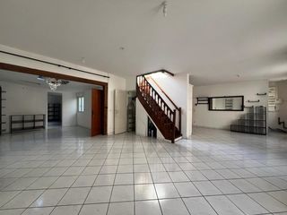  Appartement � vendre 5 pi�ces 120 m�