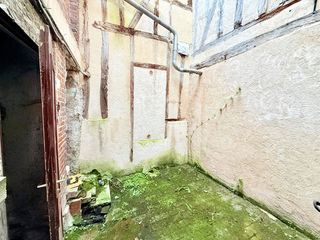  Immeuble � vendre 5 pi�ces 105 m�