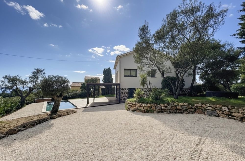 � vendre  Maison Les Issambres (83380)