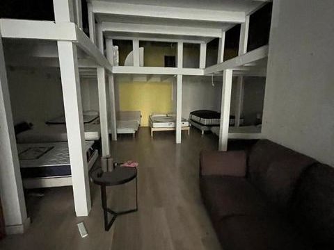 Boutique dans un environnement commercial dynamique 4442 75014 Paris