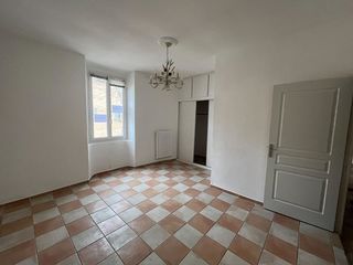  Appartement � vendre 5 pi�ces 146 m�