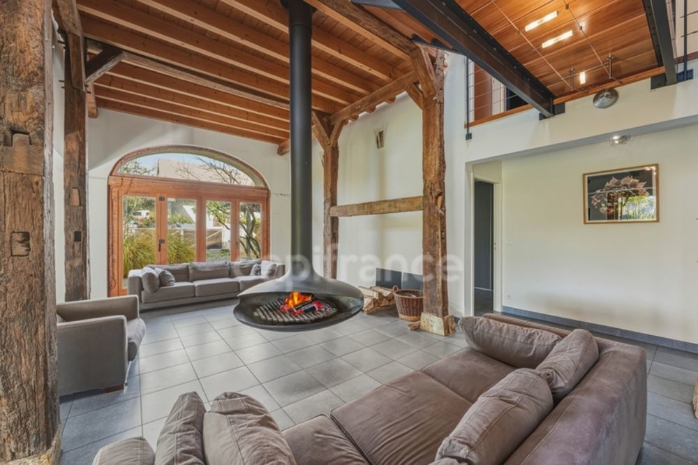 � vendre  Maison Saint-Genis-Pouilly (01630)