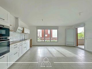  Appartement � vendre 4 pi�ces 77 m�