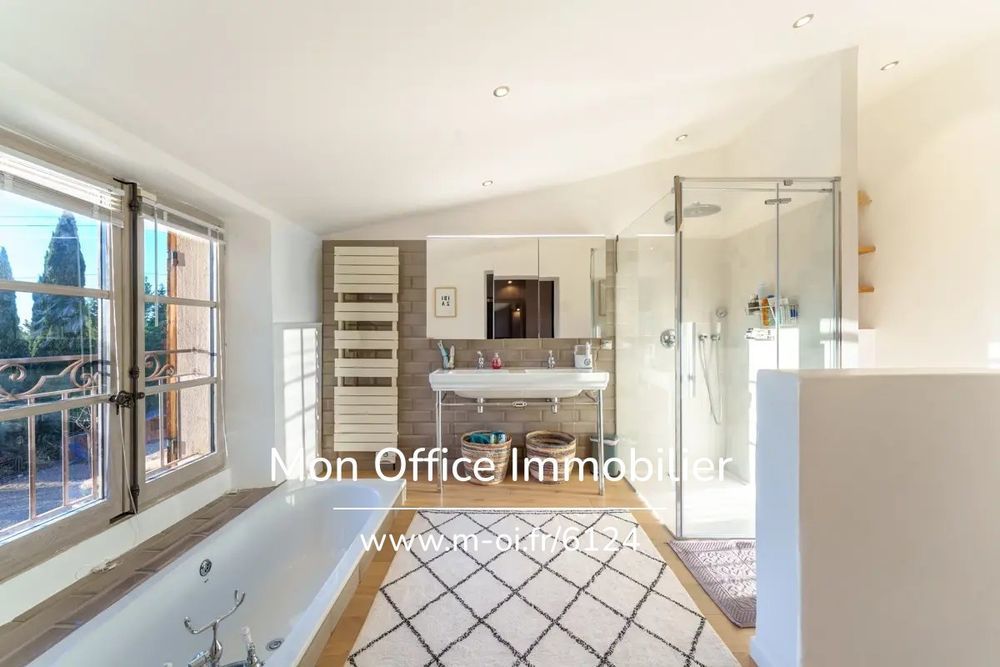 � vendre  Propri�t�/ch�teau Aix-en-Provence (13100)