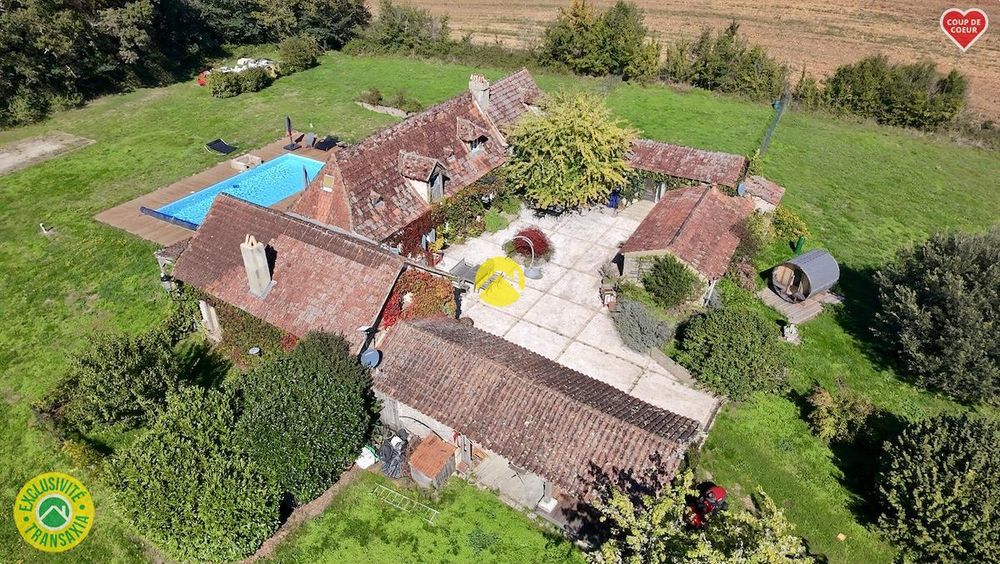 � vendre  Maison Sainte-Alv�re (24510)