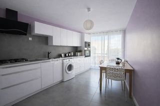  Appartement � vendre 4 pi�ces 83 m�