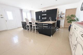  Villa � vendre 4 pi�ces 136 m�