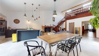  Maison � vendre 9 pi�ces 269 m�