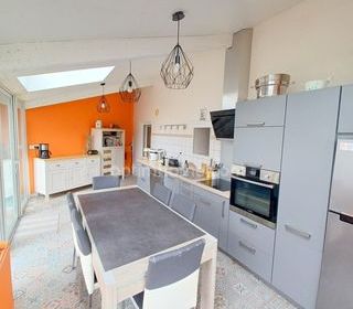  Maison � vendre 7 pi�ces 228 m�