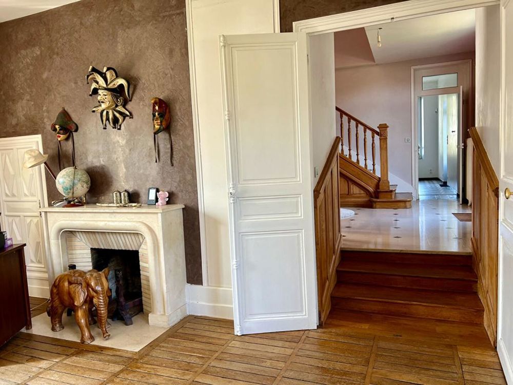 � vendre  Propri�t�/ch�teau Vend�me (41100)