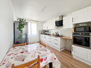  Appartement � louer 4 pi�ces 89 m�