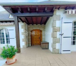  Propri�t�/ch�teau � vendre 7 pi�ces 167 m�