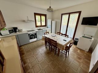  Maison � vendre 7 pi�ces 205 m�