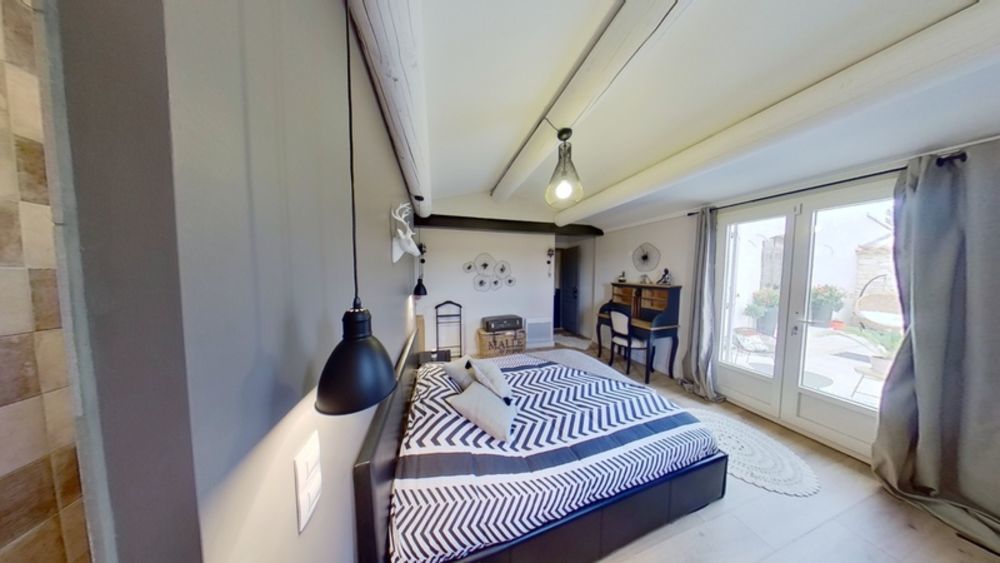 � vendre  Maison Roussillon (84220)