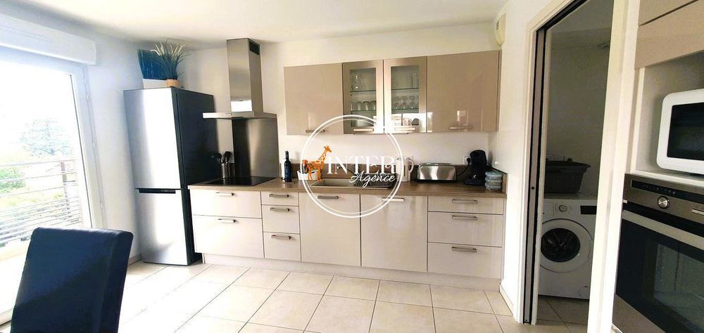 � vendre  Duplex/triplex Sainte-Maxime (83120)