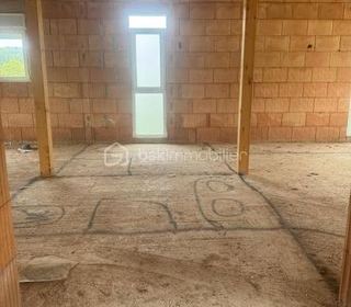  Maison � vendre 5 pi�ces 195 m�