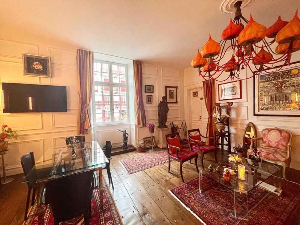 � vendre  Appartement Saint-Jean-de-Luz (64500)