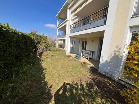   Appartement T3 de 72.69 m� avec terrasse et jardin � Rez-de-chauss�e Appartement - 3 pi�ce(s) - 72 m�