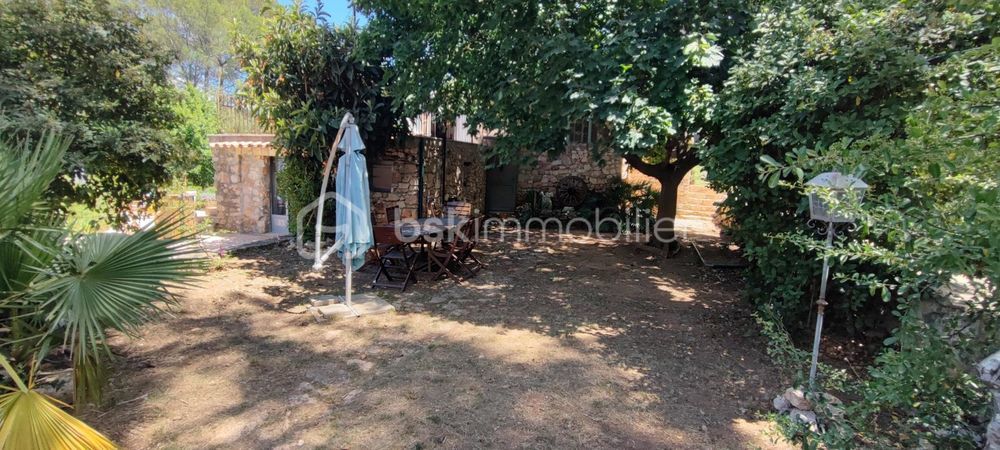 � vendre  Propri�t�/ch�teau Carc�s (83570)