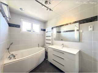  Maison � vendre 5 pi�ces 194 m�