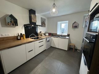  Maison � vendre 15 + pi�ces 455 m�