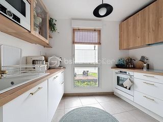  Appartement � vendre 4 pi�ces 77 m�