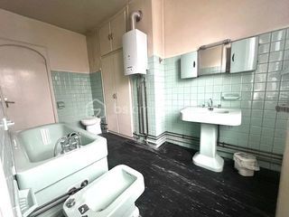  Maison � vendre 8 pi�ces 270 m�