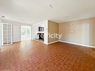  Maison � vendre 5 pi�ces 150 m�