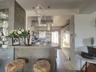  Propri�t�/ch�teau � vendre 12 pi�ces 341 m�