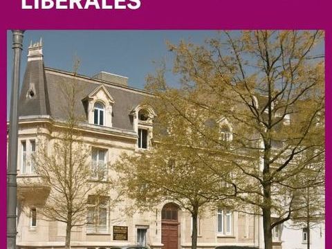 51100 REIMS - LOCAL COMMERCIAL 240 m&sup2;, BUREAUX 890000 51100 Reims