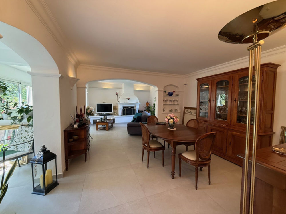 � vendre  Maison Saint-Rapha�l (83700)