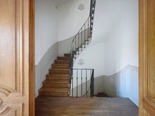  Immeuble � vendre 15 + pi�ces 570 m�