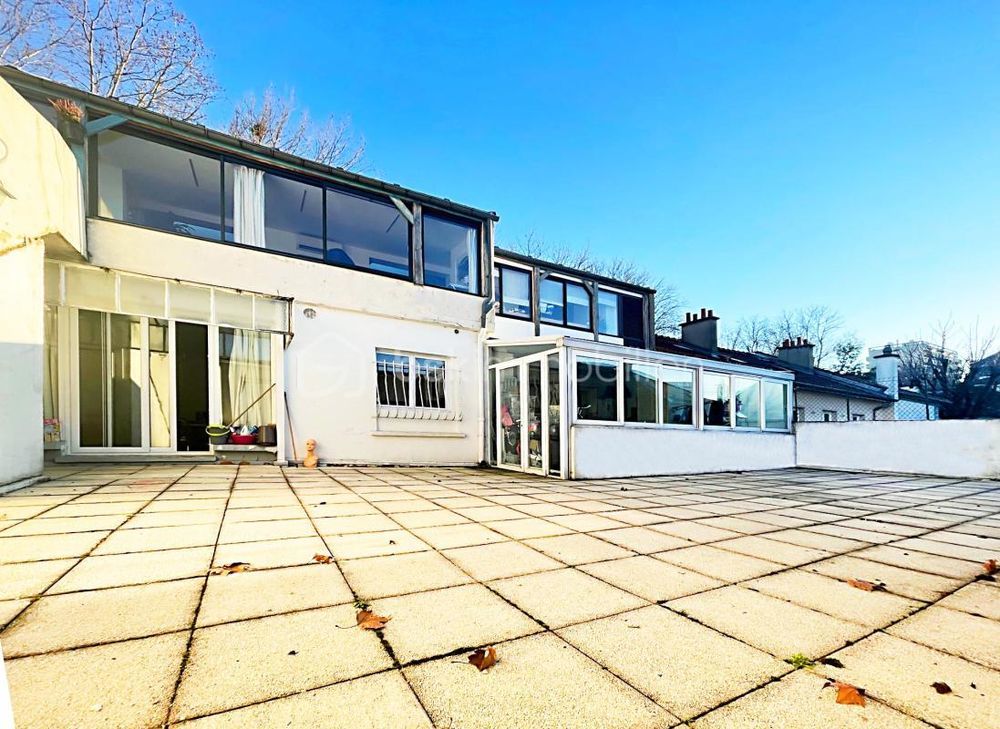 � vendre  Appartement Paris 19