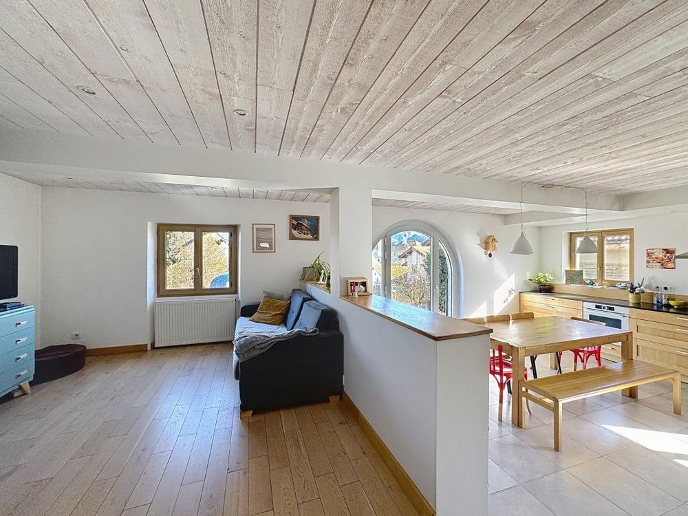 � vendre  Chalet La Roche-sur-Foron (74800)