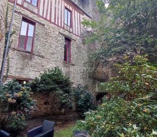  Propri�t�/ch�teau � vendre 9 pi�ces 198 m�