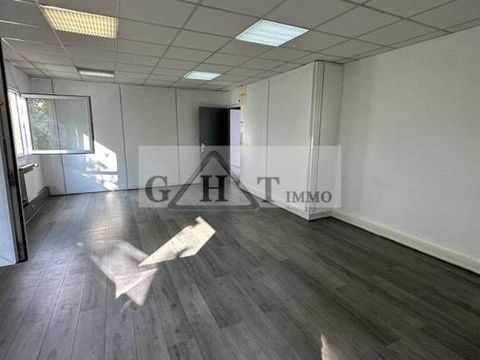 BUREAU 60 M&sup2; &Aacute; LOUER 775 94380 Bonneuil sur marne