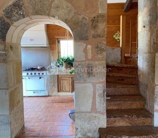  Propri�t�/ch�teau � vendre 10 pi�ces 248 m�