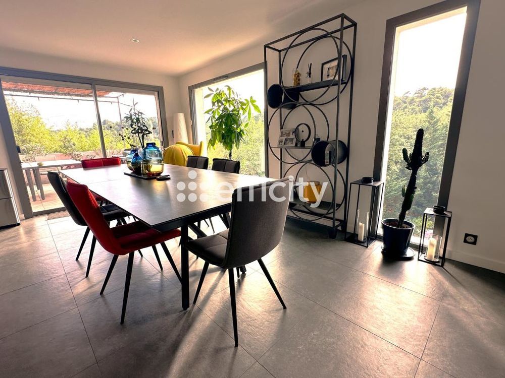 � vendre  Maison Saint-Maximin-la-Sainte-Baume (83470)