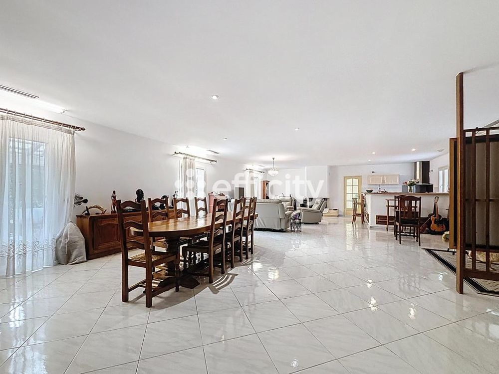 � vendre  Villa Fr�jus (83600)