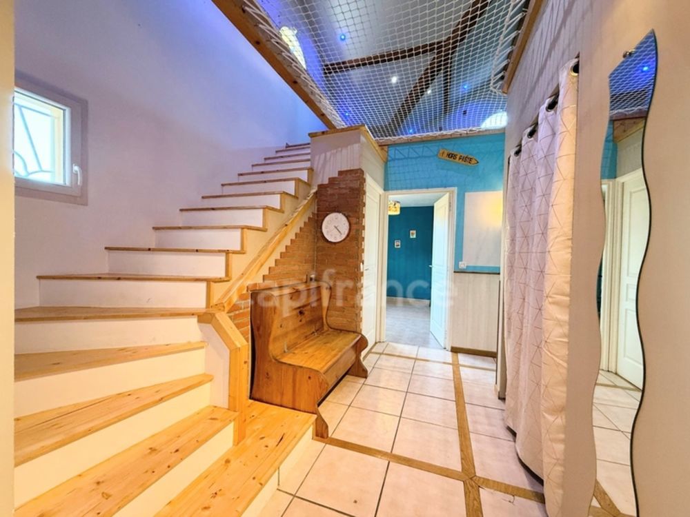 � vendre  Maison Manteyer (05400)