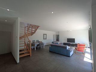  Maison � louer 6 pi�ces 166 m�