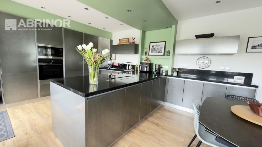 � vendre  Villa Capinghem (59160)