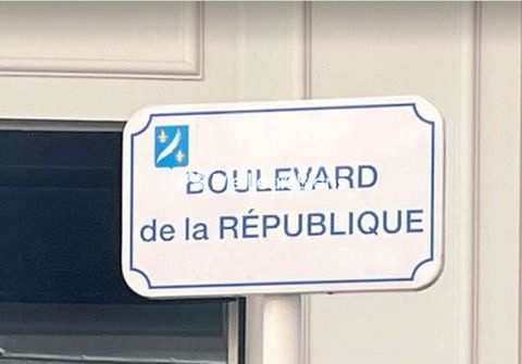 Cannes Banane : Fond de commerce restaurant &agrave; r&eacute;nover (licence IV), terrasse et jardin 275000 06400 Cannes