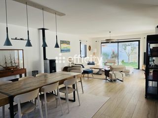  Maison � vendre 8 pi�ces 182 m�